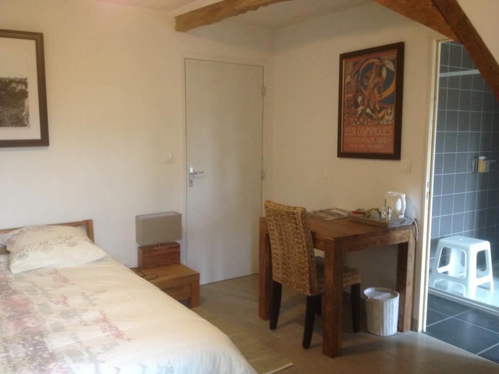La Grange O Belles Bed & Breakfast Champfremont Bilik gambar